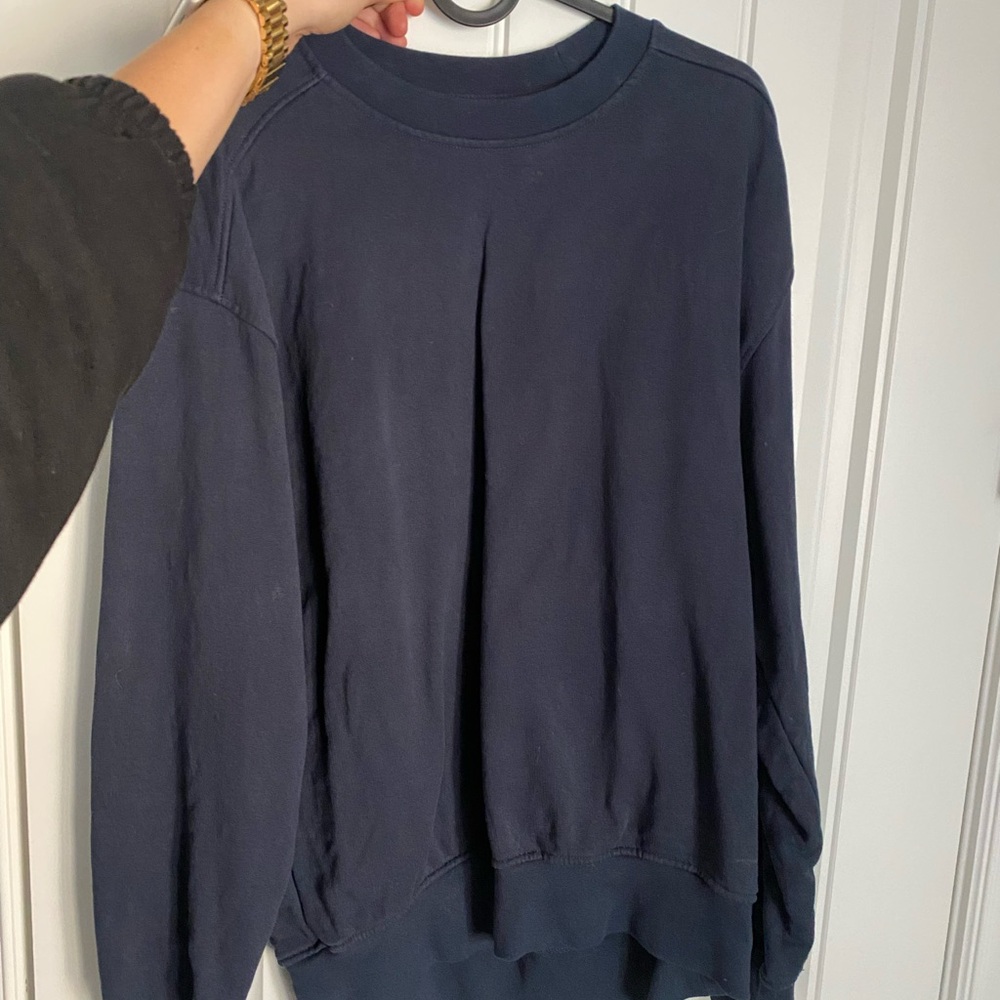 navy blue crewneck